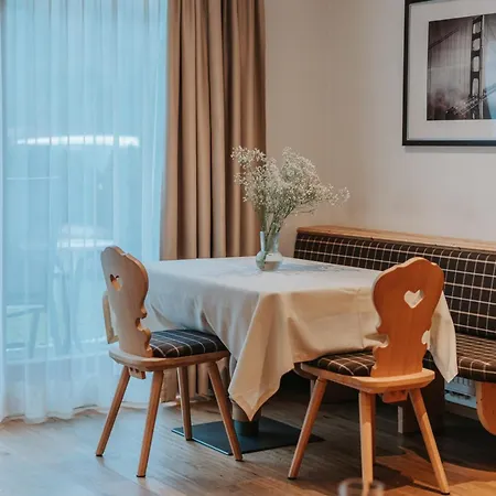 Mirabel Hotel 3*